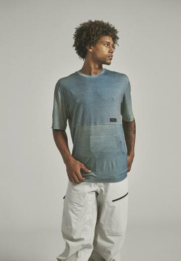 Спортивная майка