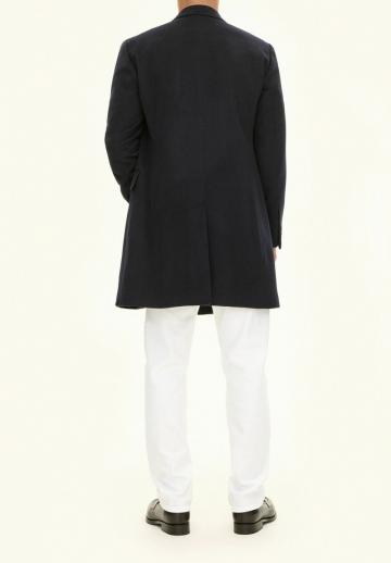 Короткое пальто