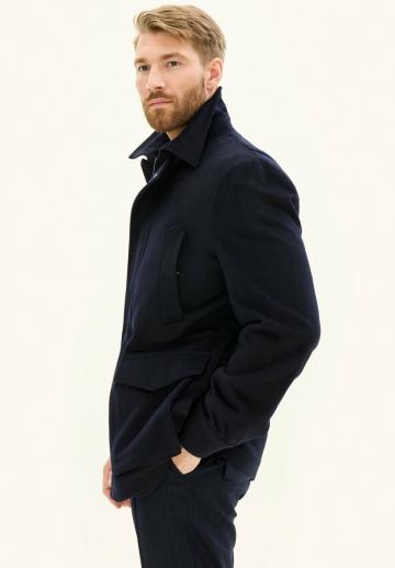 Короткое пальто