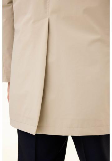 Короткое пальто