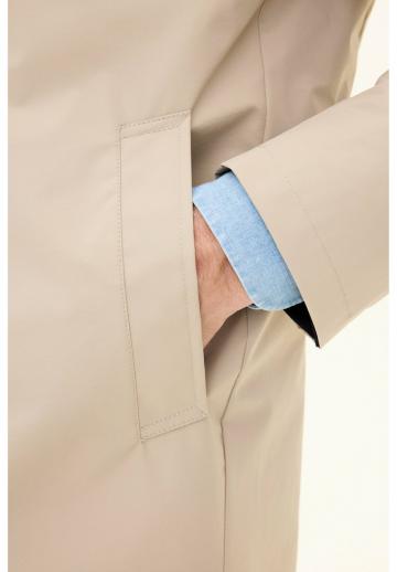 Короткое пальто