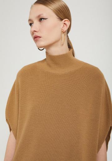 Пуловер с рукавом три четверти