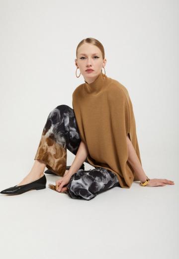 Пуловер с рукавом три четверти