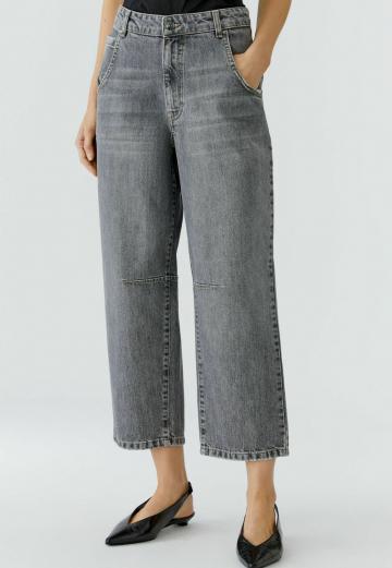 Короткие джинсы