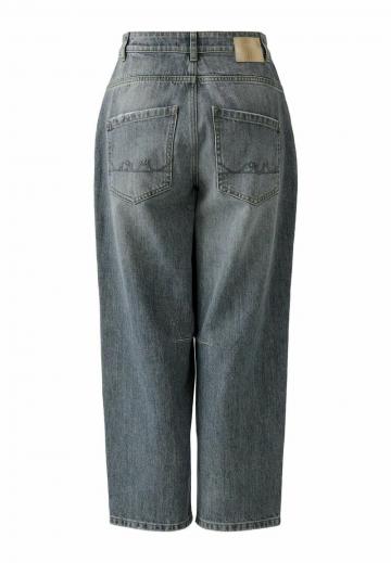 Короткие джинсы