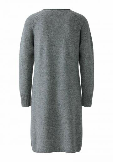 Вязаное платье