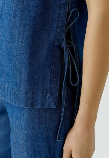 Джинсовая жилетка