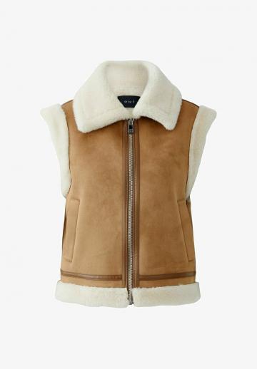 Пуховой жилет