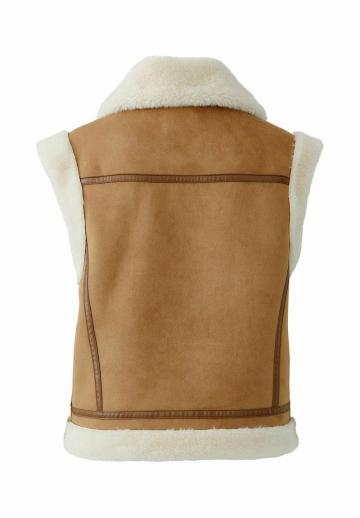 Пуховой жилет