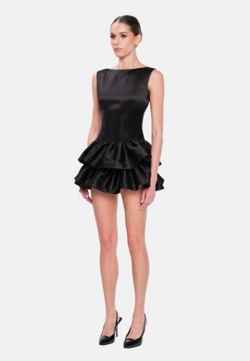 Короткое платье