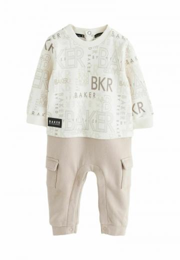 Набор одежды