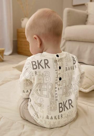 Набор одежды