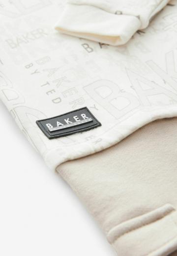 Набор одежды