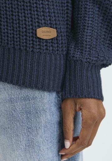 Длинный пуловер