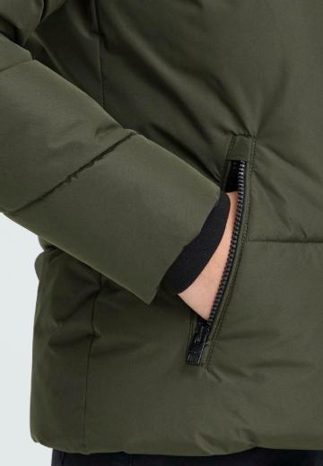 Зимняя куртка