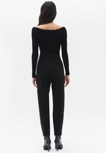 Узкие брюки