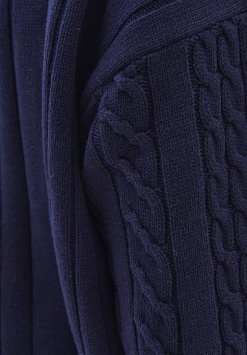 Вязаная кофта