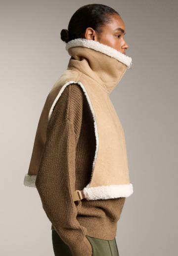 Короткая куртка