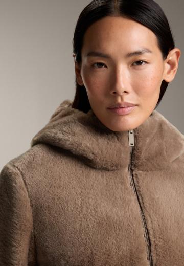 Зимняя куртка