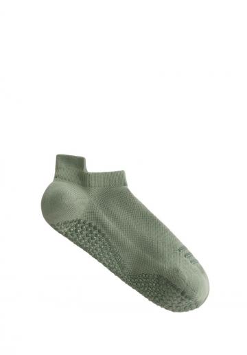 Короткие носки