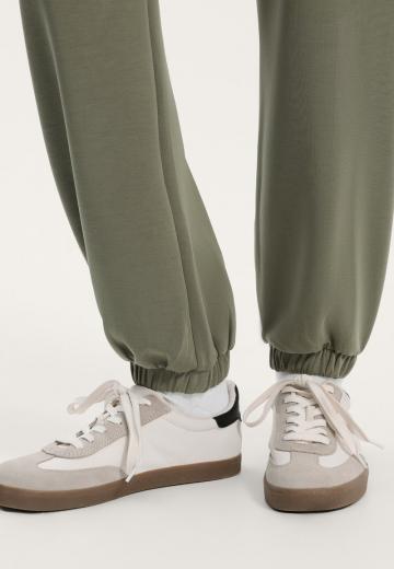 Спортивные штаны