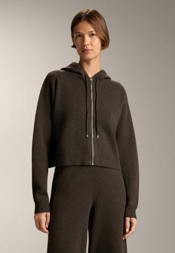 Спортивная куртка