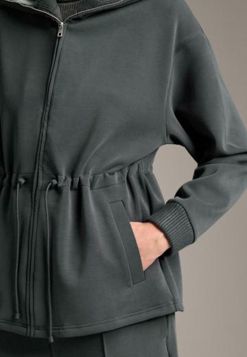 Спортивная толстовка