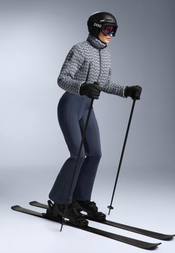 Спортивная куртка