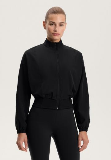 Спортивная куртка