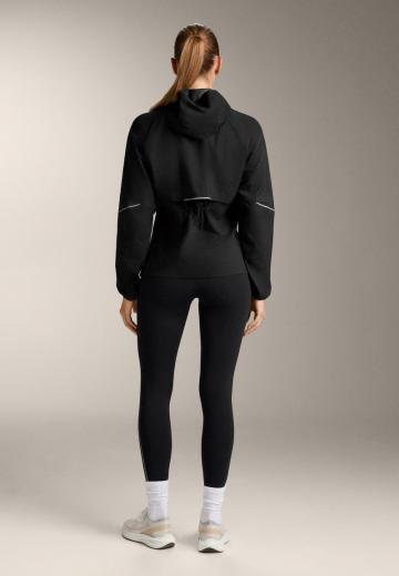 Спортивная куртка