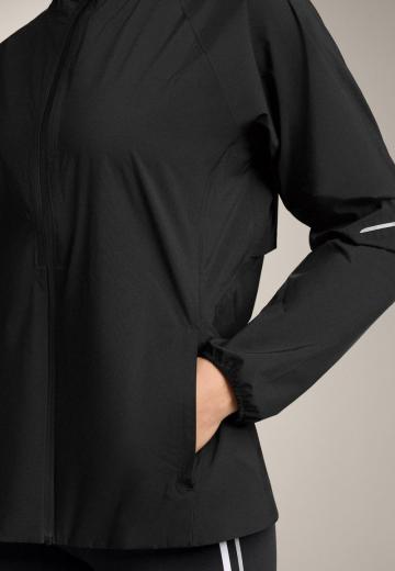 Спортивная куртка