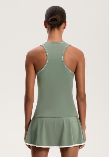 Спортивный топ