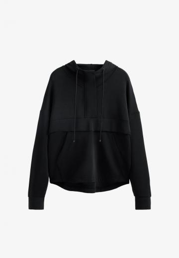 Пуловер с капюшоном