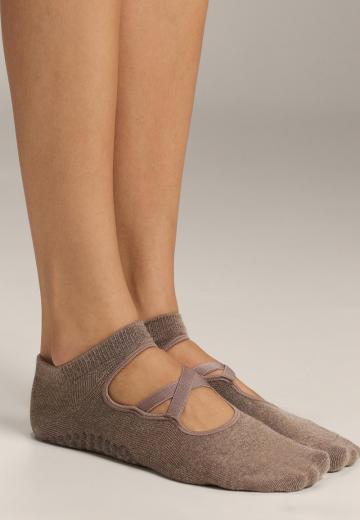 Короткие носки