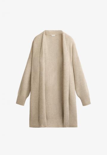 Длинный жилет