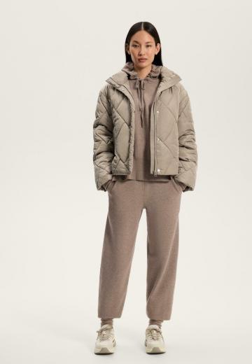 Пуловер с капюшоном