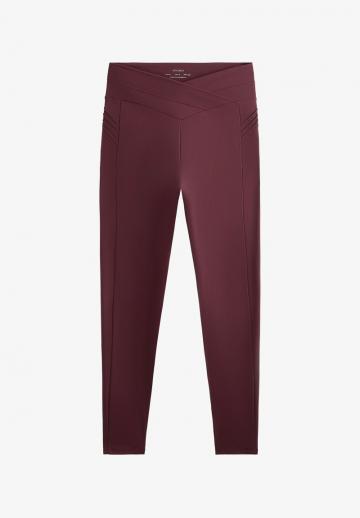 Спортивные штаны