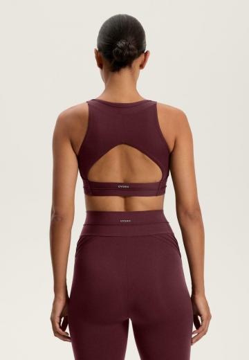 Спортивный топ