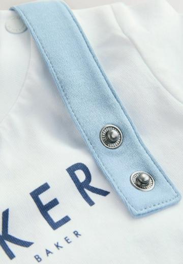 Набор одежды