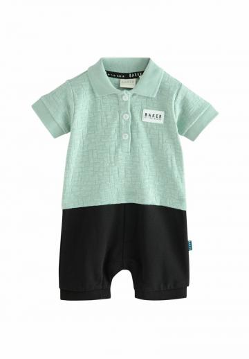 Набор одежды