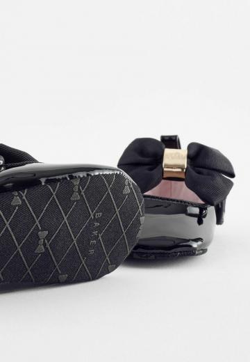 Детская обувь