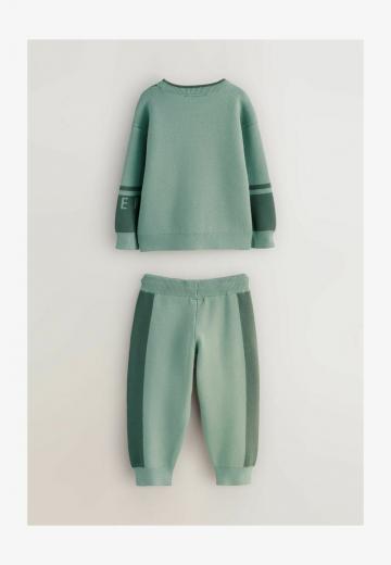 Набор одежды