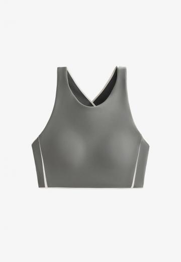 Спортивный топ