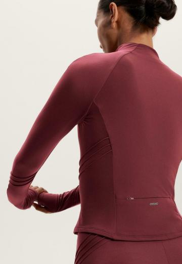 Спортивная куртка