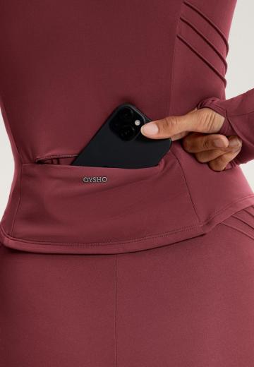 Спортивная куртка