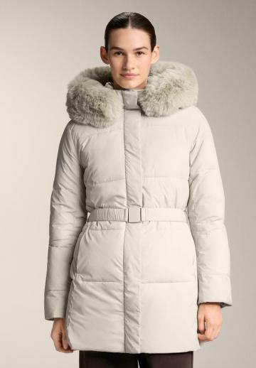 Спортивная куртка