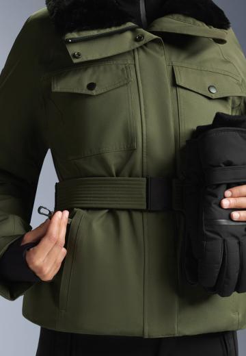 Спортивная куртка