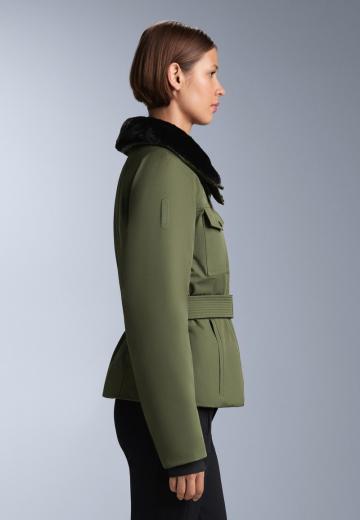 Спортивная куртка