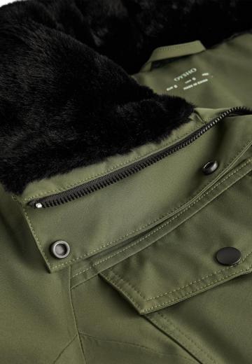 Спортивная куртка