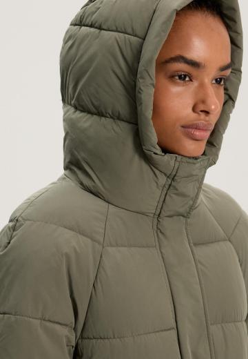 Спортивная куртка